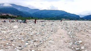 সাদা পাথর লুটে জড়িতদের বিষয়ে অনুসন্ধান শুরু করেছে সিআইডি