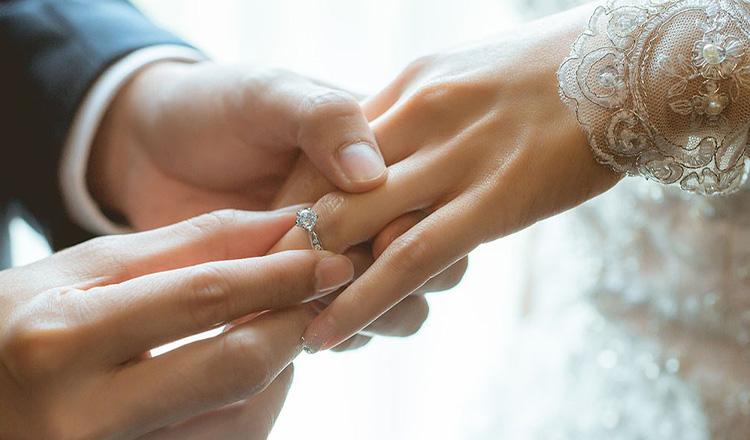 বিয়ের আগে সঙ্গীকে এই ১১ প্রশ্ন করুন