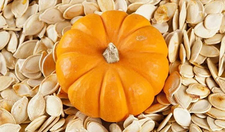 ক্যান্সার হৃদরোগ দূরে রাখে ‘কুমড়ার বিচি’