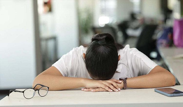 যে ১১ অভ্যাস আপনাকে অসম্মানিত করবে