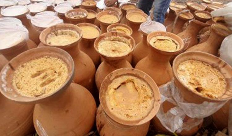 মিষ্টির সেরা পুষ্টিভরা ‘খেজুরের গুড়’