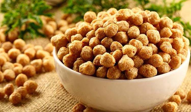 পুষ্টিগুণে মাছ মাংসের উত্তম বিকল্প ‘সয়াবিন’