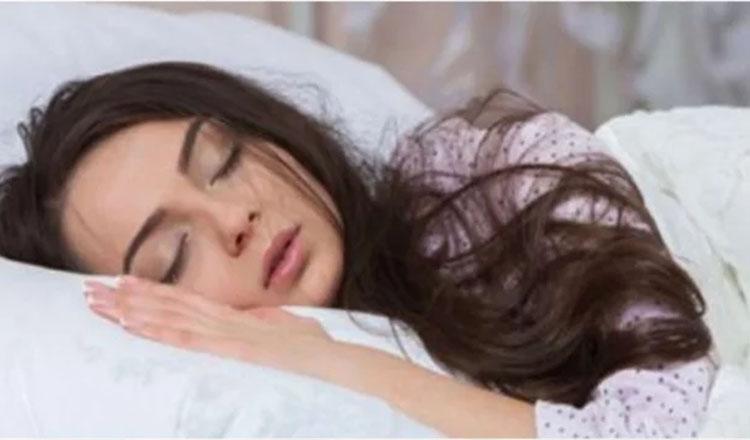 রাত ১০ টায় ঘুমান, হৃদরোগের ঝুঁকি কমান