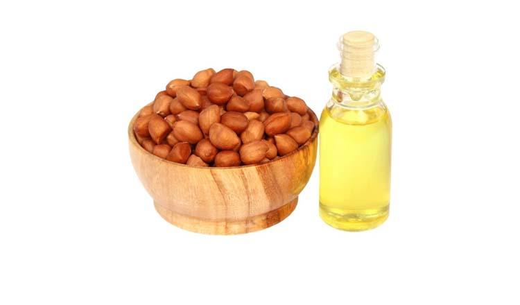 অনন্য গুণে ভরা চীনা বাদামের তেল