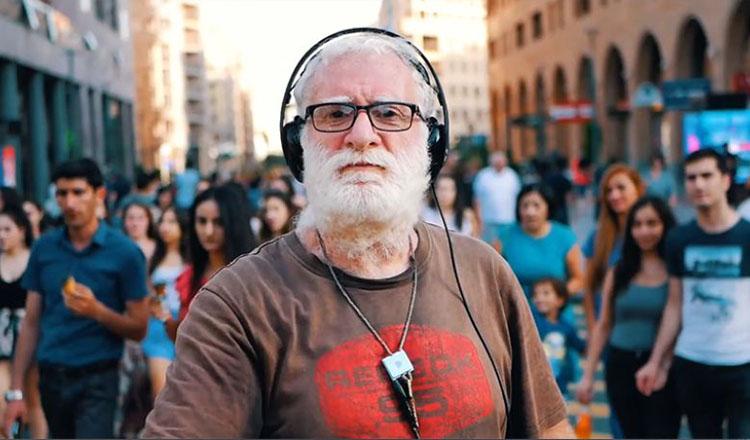 ‘কখনোই মরব না’ কেন দাবি করেন ডেভন!