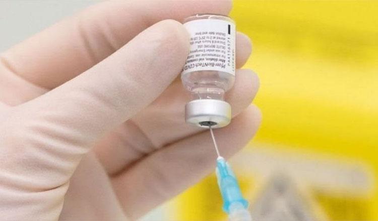 বুস্টার ডোজ কী, কেন এবং কীভাবে কাজ করে?